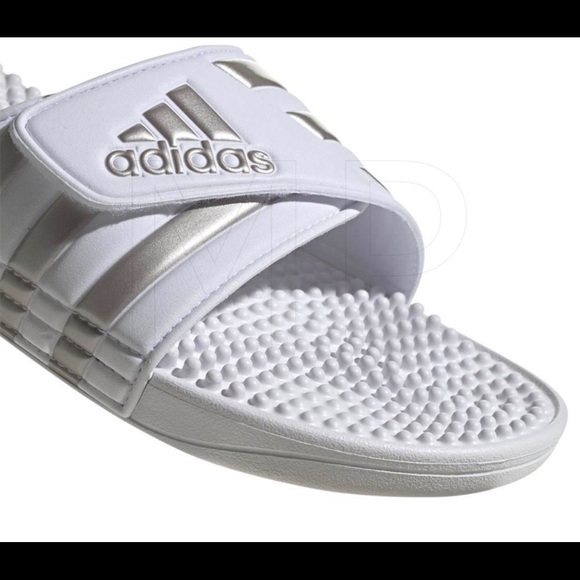 adidas Other - SOLD ADIDAS UNISEX ADISSAGE Sandals sz 11 Wht/Slv